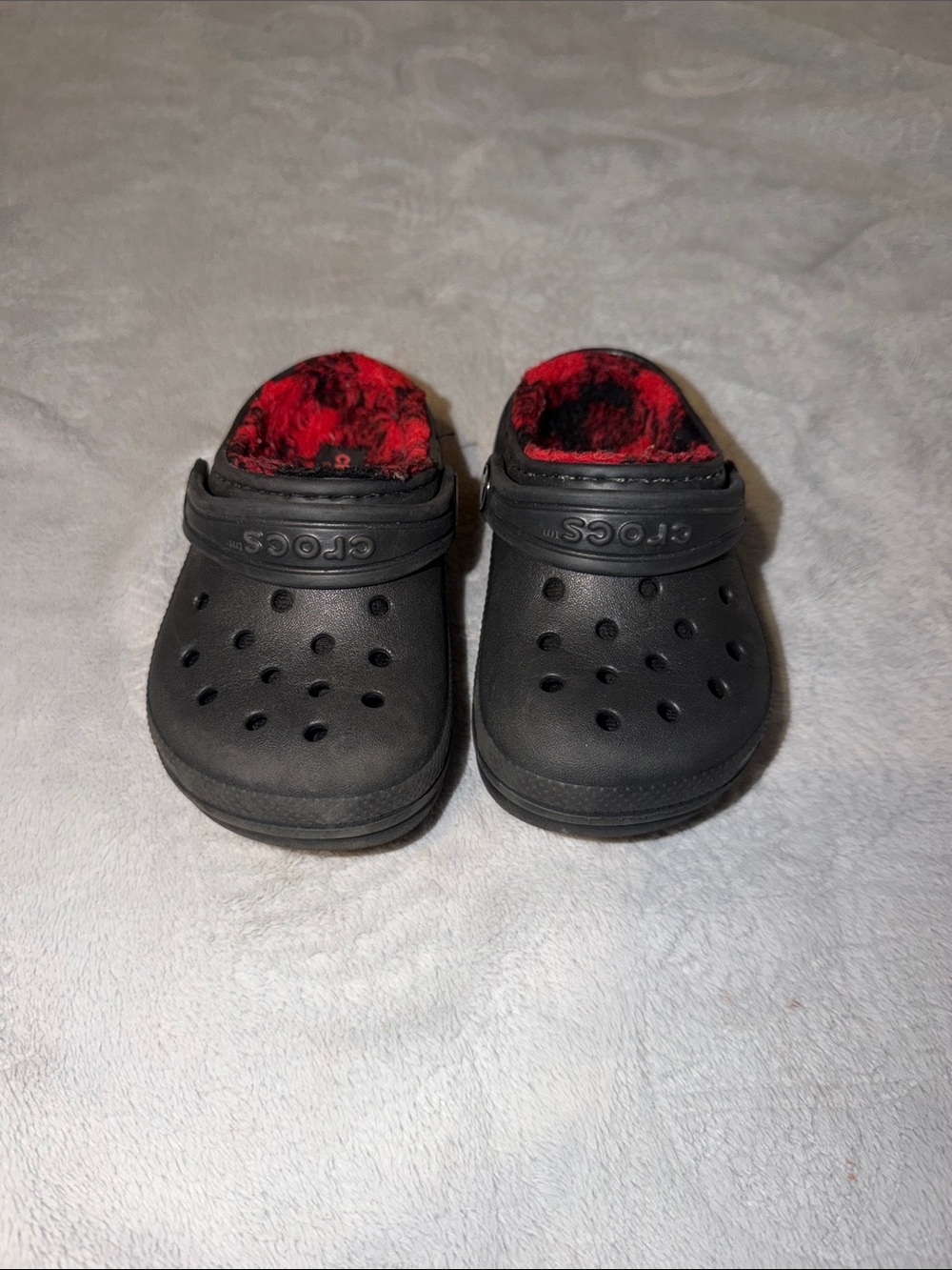 CROCS Kids Black Clog with Red Fuzzy Lining